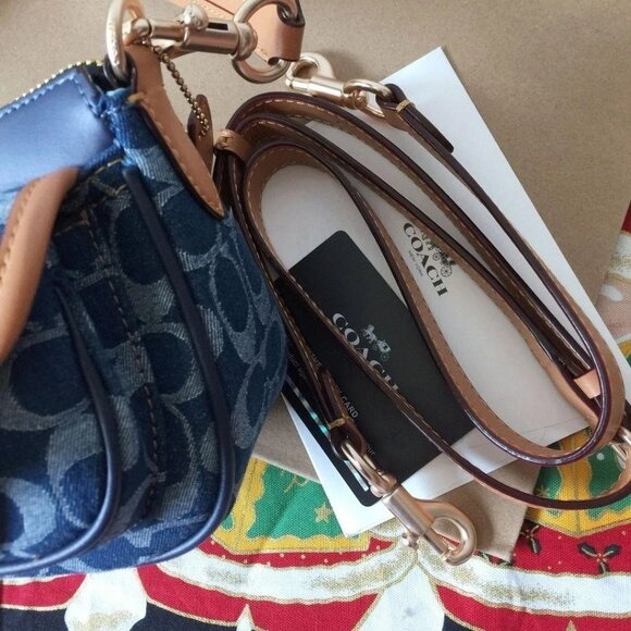 Coach Ashton bag in signature denim CY700 NWT - Picture 3 of 8